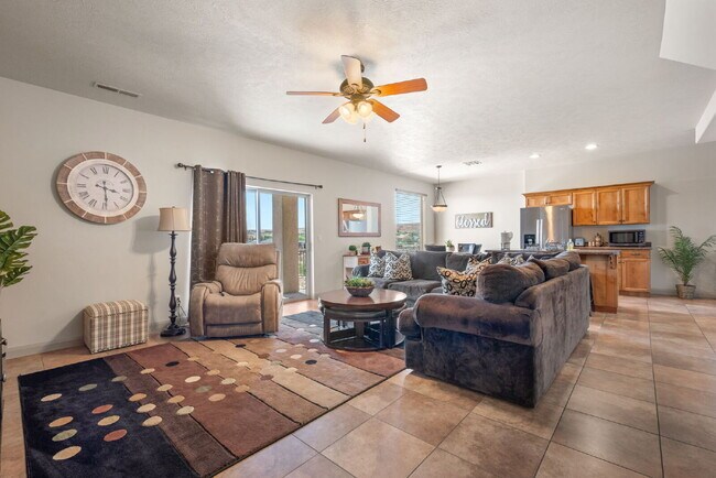 Building Photo - Fully Furnished Home With a View | 1–6 Month Lease | Private Basement Suite + All Essentials Incl...