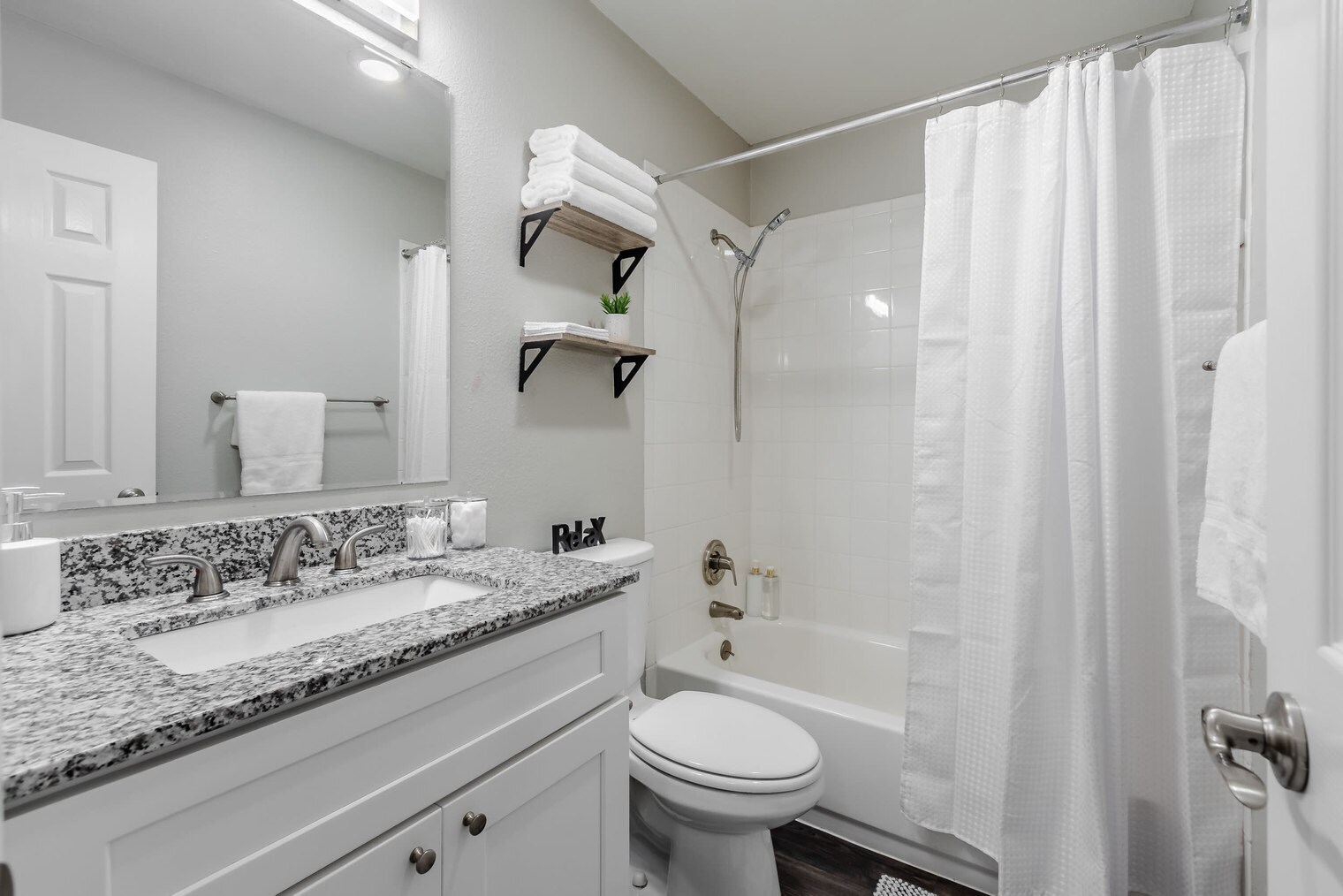 Building Photo - 10020 Regal Park Ln