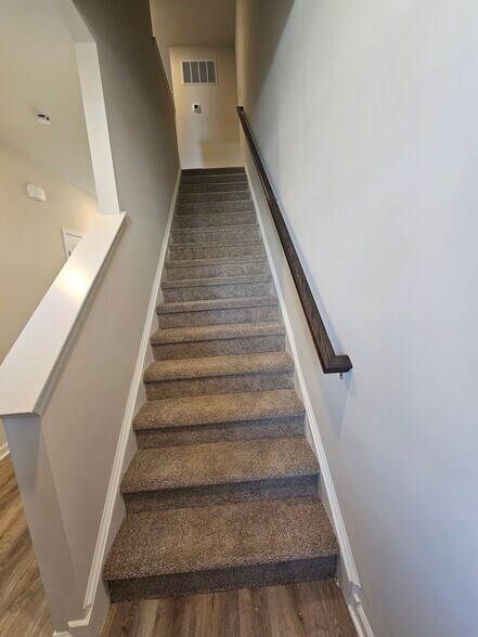 Stairs to 2nd floor - 44 Elliot Ln