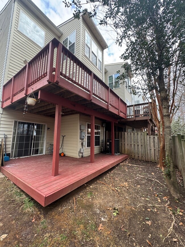 Building Photo - 5448 Summer Leaf Ln