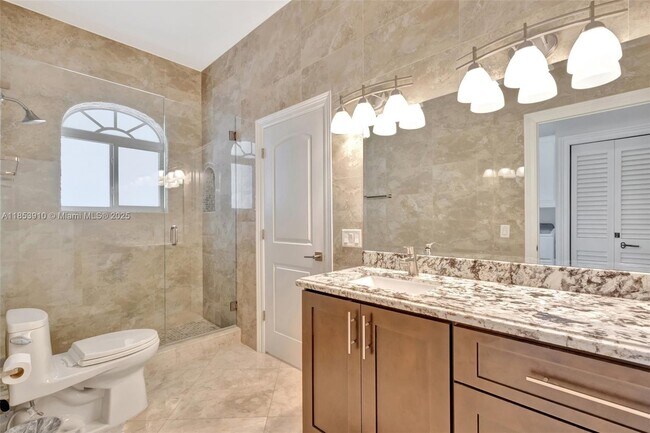 Building Photo - 4610 SW 178th Ave