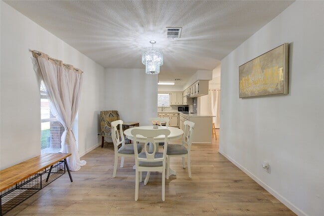 Building Photo - 16523 Rawhide Trail