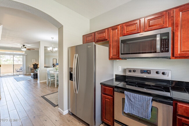 Building Photo - 5335 E Shea Blvd