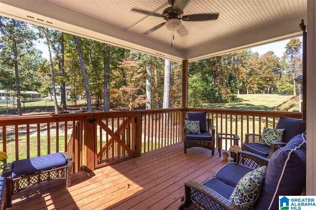 Building Photo - 1011 Creel Dr