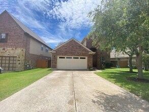 Building Photo - 3444 Pine Needle Cir
