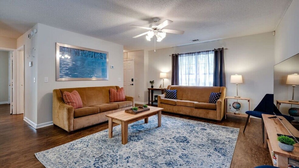 Building Photo - 101 Habitat Dr