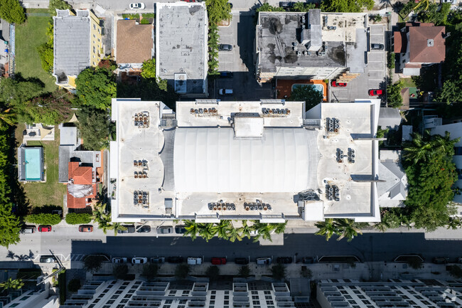 Aerial Photo - Baylofts Condominiums