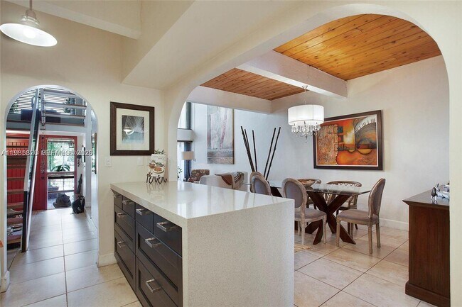 Building Photo - 10449 SW 78th St