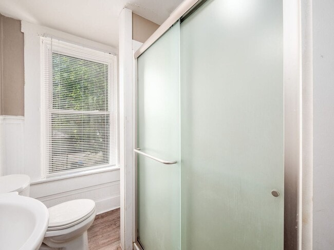 Building Photo - 89 E Patterson Ave