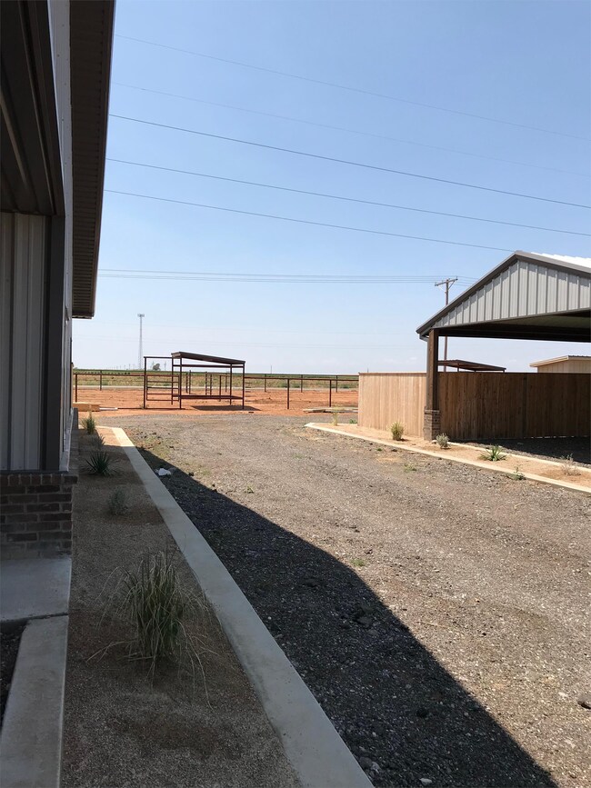 Building Photo - 6922 C R 6400