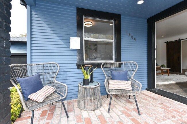 Building Photo - 1509 Banks Ave