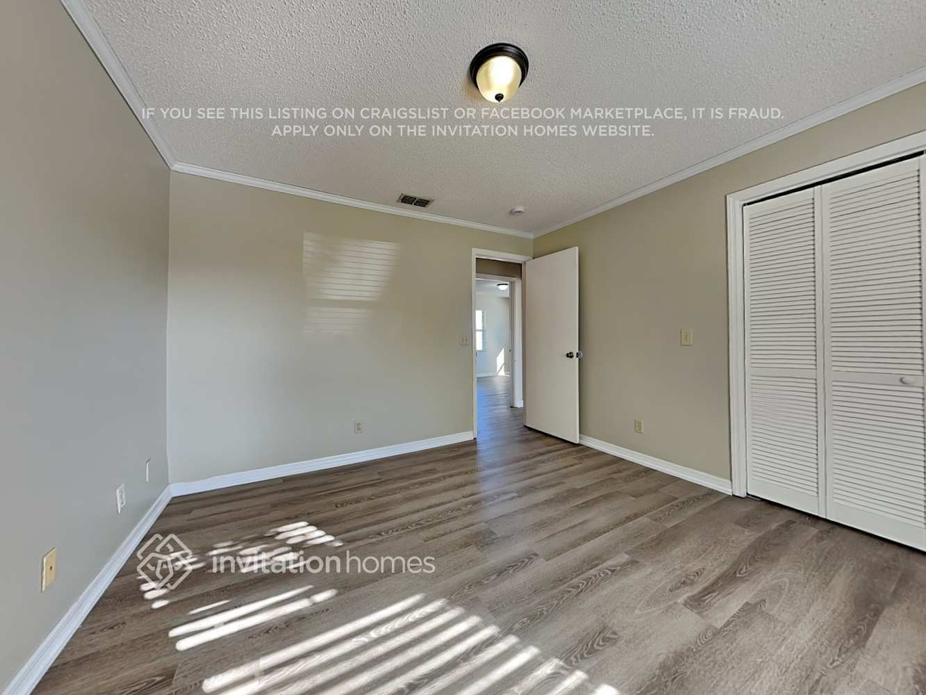 Building Photo - 2301 Beechwood Ct