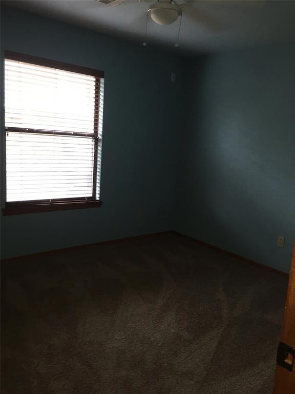 Building Photo - 4101 Drawbridge Ln