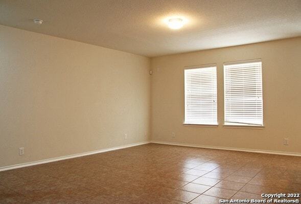 Building Photo - 547 Red Quill Nest