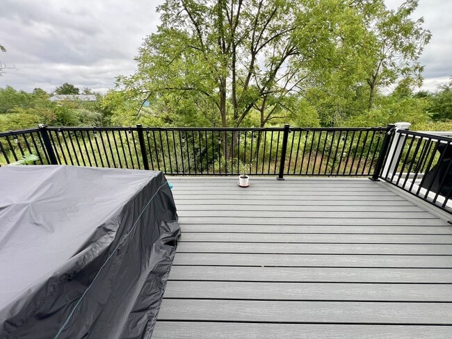Building Photo - Stunning 4-Bed Townhome in Quakertown! Ava...