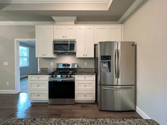 Building Photo - 3BR/2BA Home in Strawberry Fields