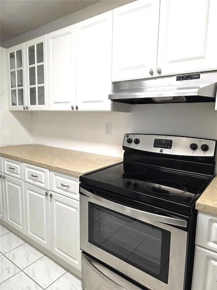 Building Photo - 1158 NW 124th Ave