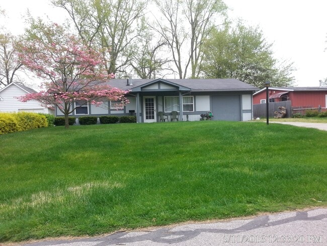 Primary Photo - Sylvania Home!