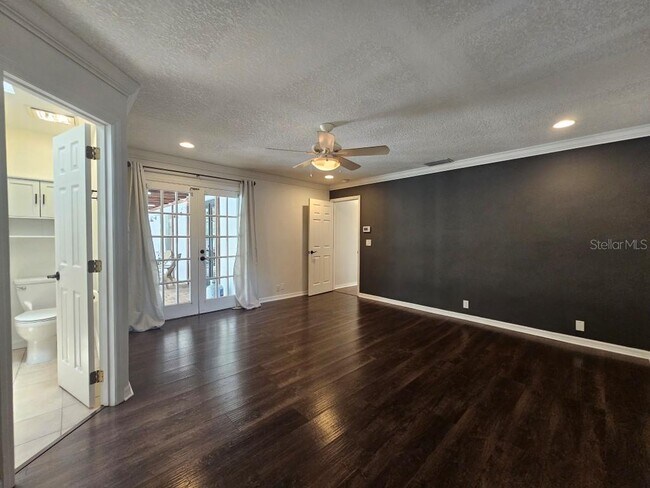 Building Photo - 5103 Fernbrook Ln