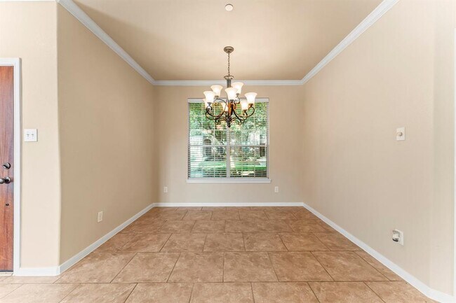 Building Photo - 18 Umbria Ln