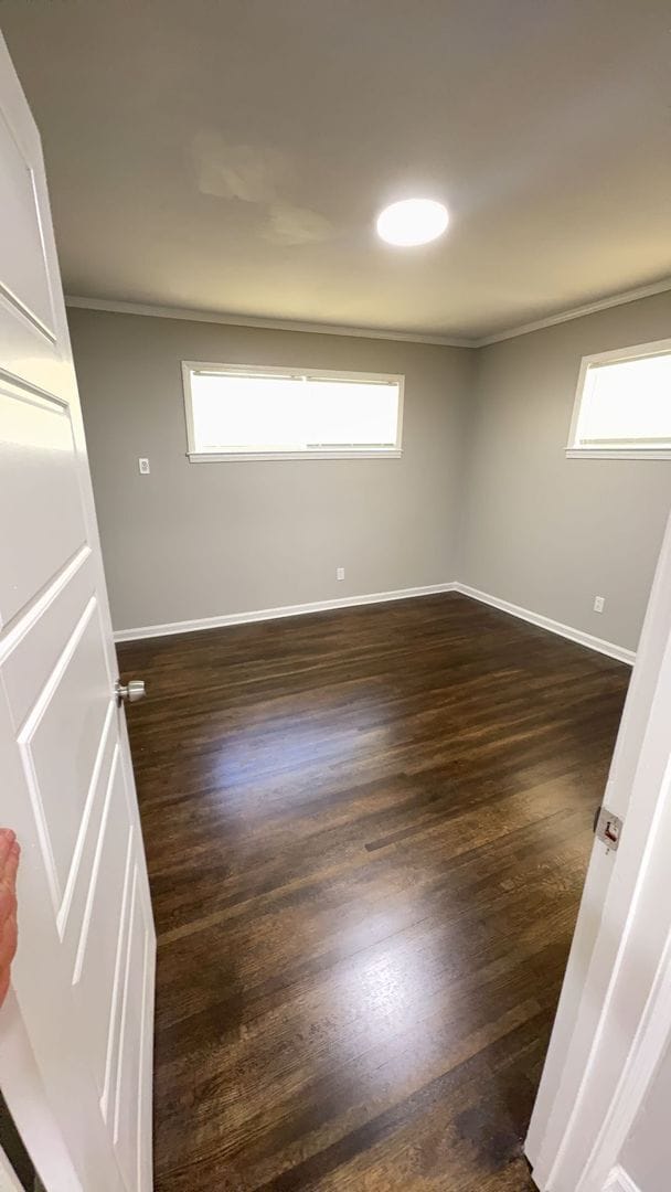 Building Photo - Beautifully Updated 4 bedroom 2 bath home - Open to Section 8