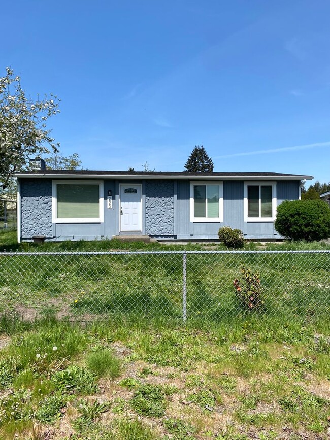 Primary Photo - 3bd/1 Ba Rambler in Spanaway