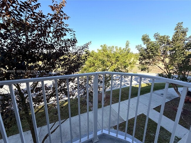 Building Photo - 25823 SW 145th Ave