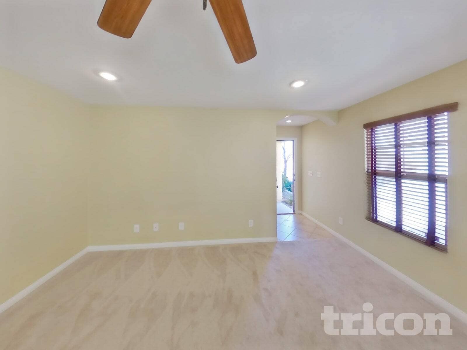 Building Photo - 10743 Iona Island Ave