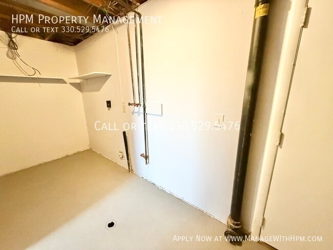 Building Photo - 5286 Charm St SW