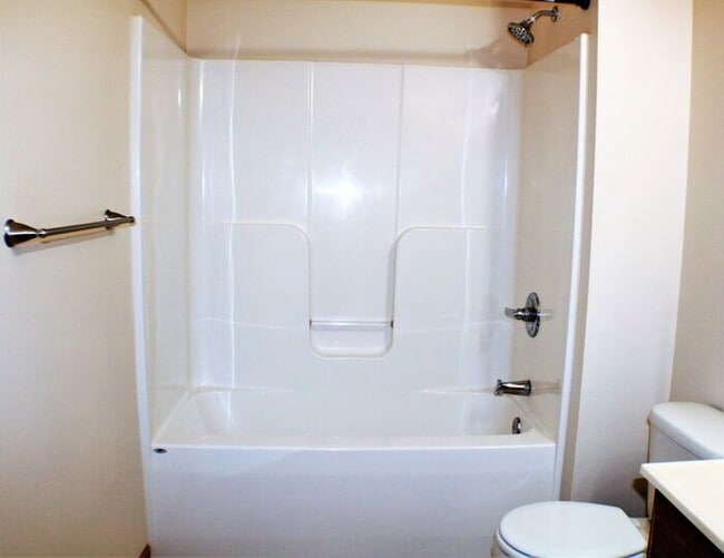 Building Photo - $1,325 | 2 Bedroom, 2 Bathroom Condo | Pet Negotiable | Available for August 1st, 2026 Move In!