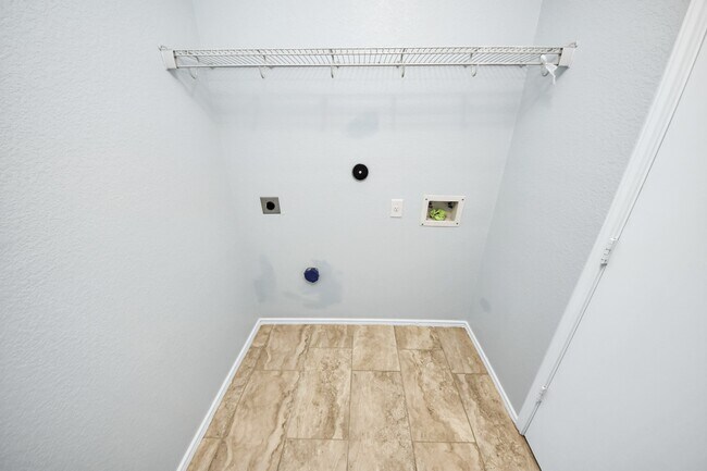 Building Photo - 12102 Helvick Cres Ave