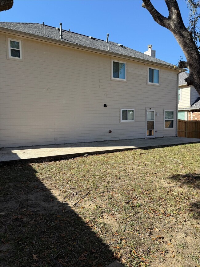 Building Photo - 23702 Spring Dane Dr