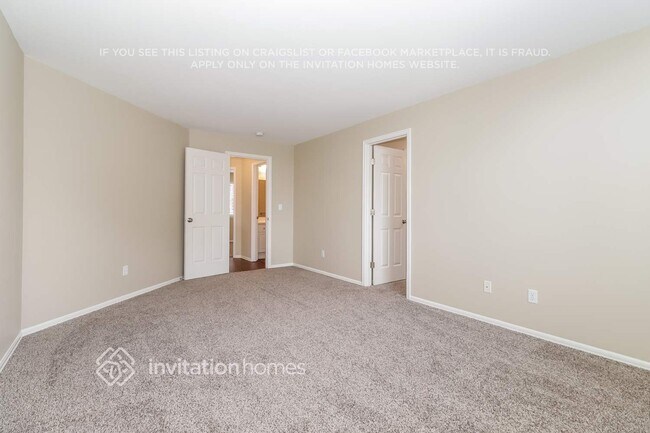 Building Photo - 8930 180th St Ct E