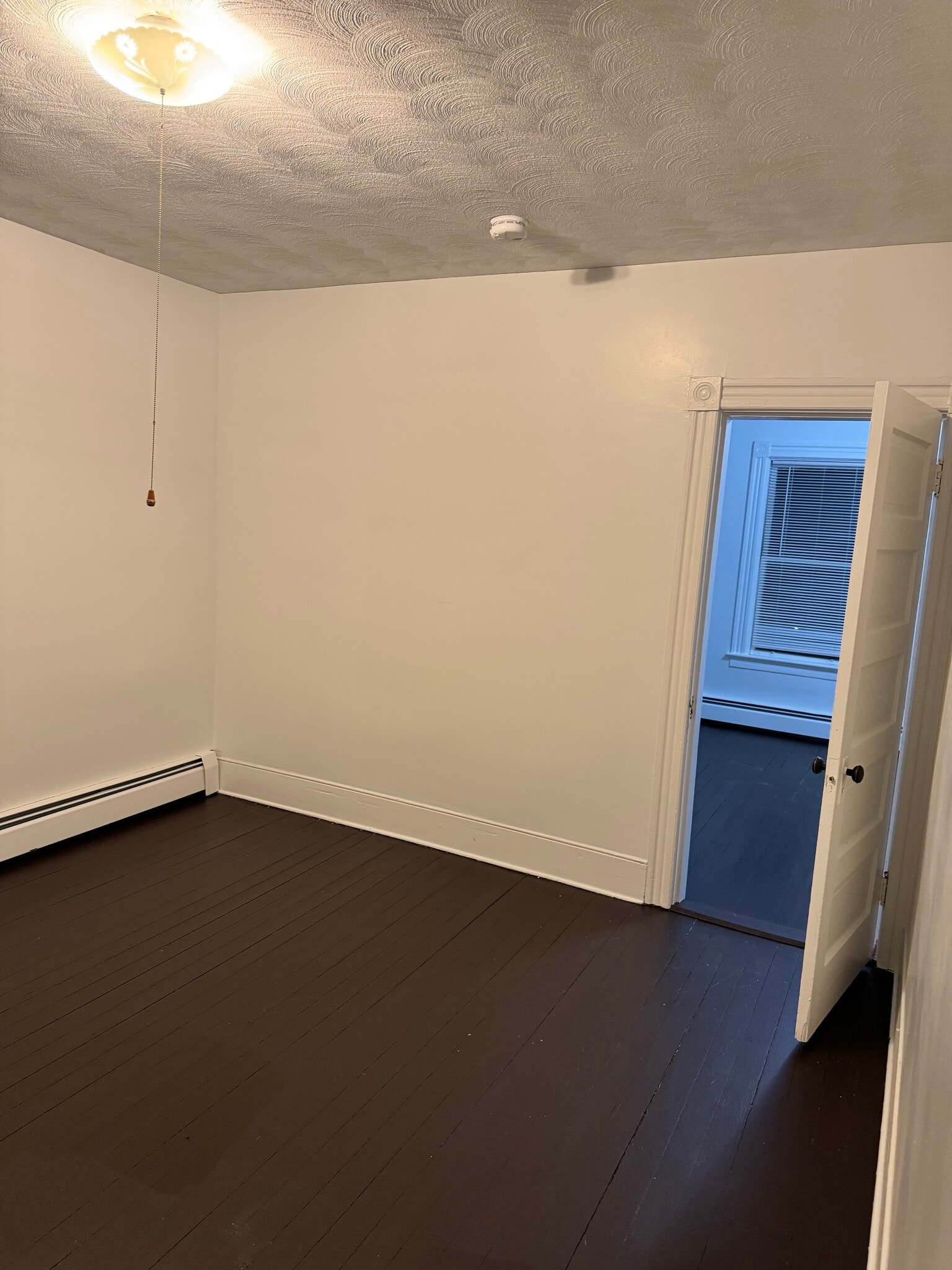 Room#2 - 26 Wallace St