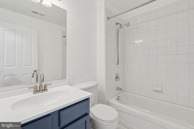 Building Photo - 1109 Pomelo Ct