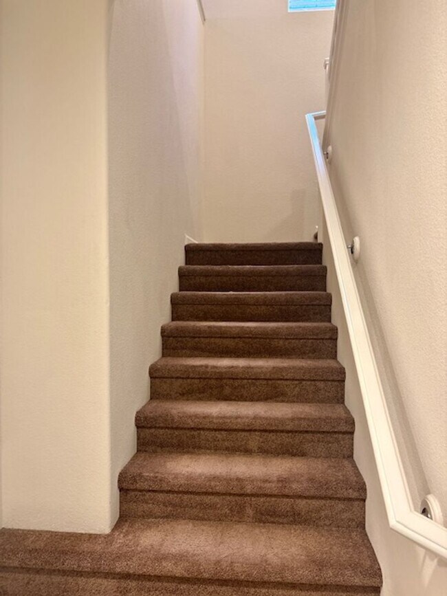 Building Photo - Beautiful two-story home in Inspirada with...