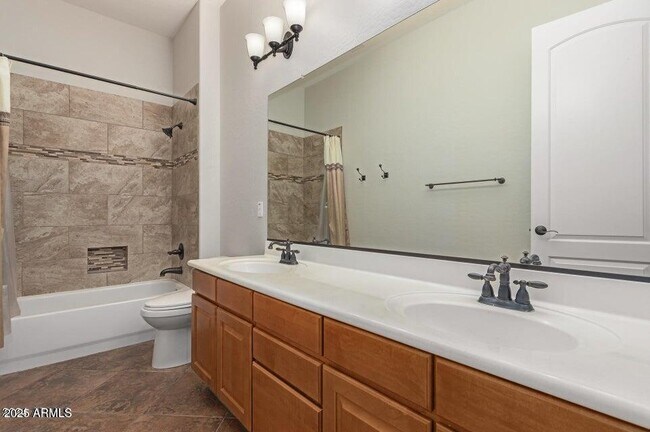 Building Photo - 1842 E Kaibab Dr