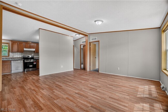 Building Photo - 3583 Austin Rd