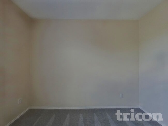 Building Photo - 6300 Downeast Dr