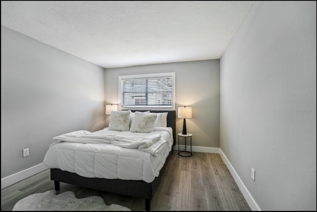 Floorplan - Pinebrook Apartment Homes