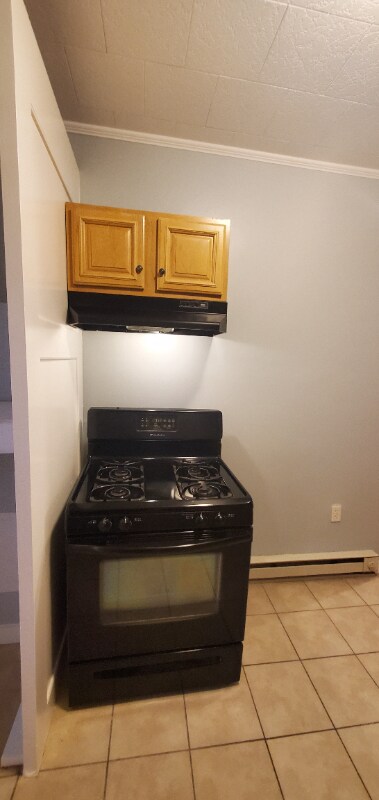 Building Photo - 107 Wilbur St