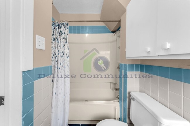 Building Photo - 655 High St SW