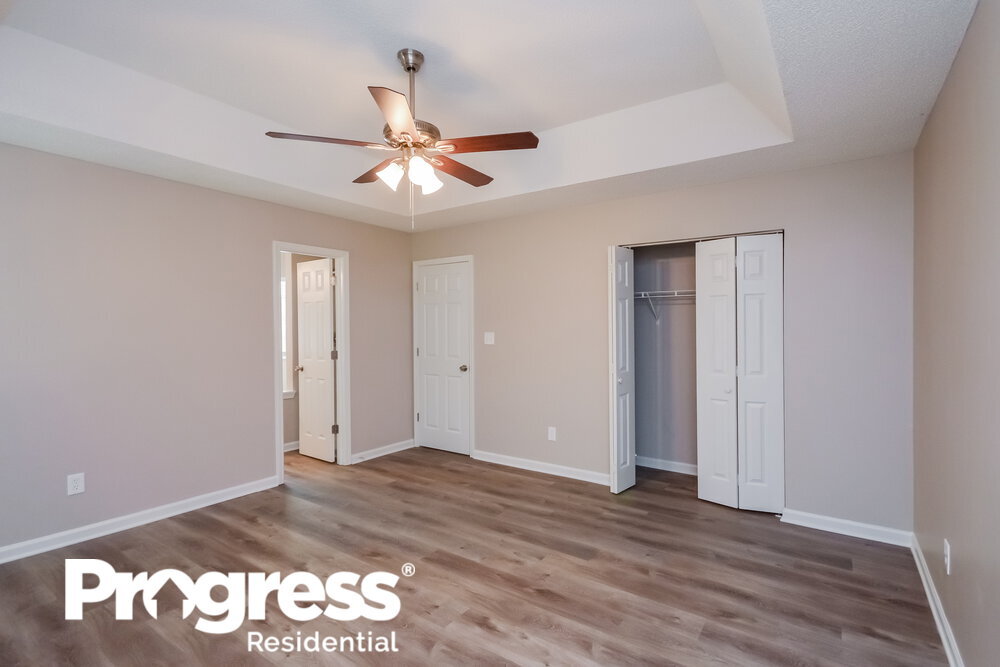 Building Photo - 6474 Rebecca Way