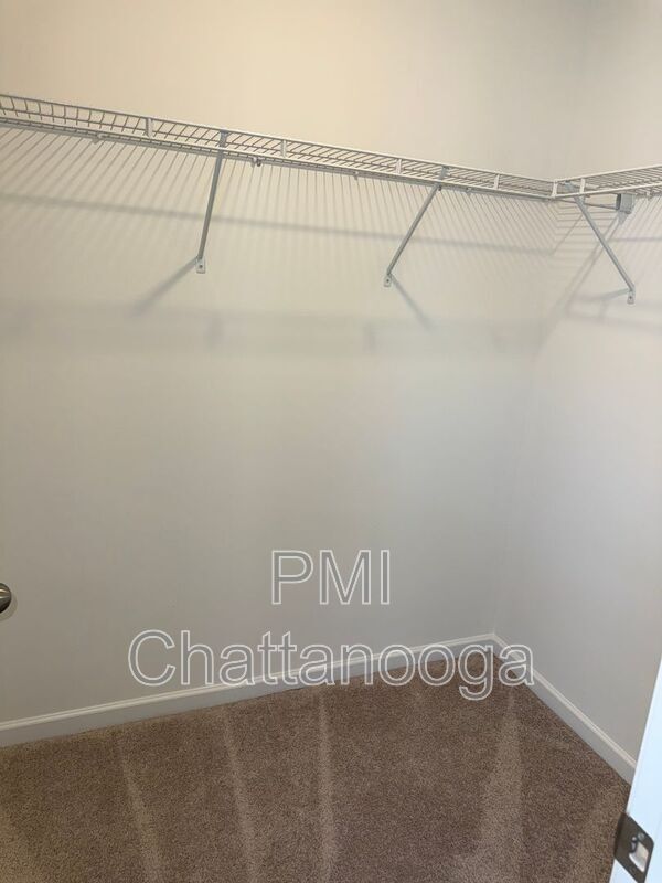 Building Photo - 244 Asbury Oak Ln