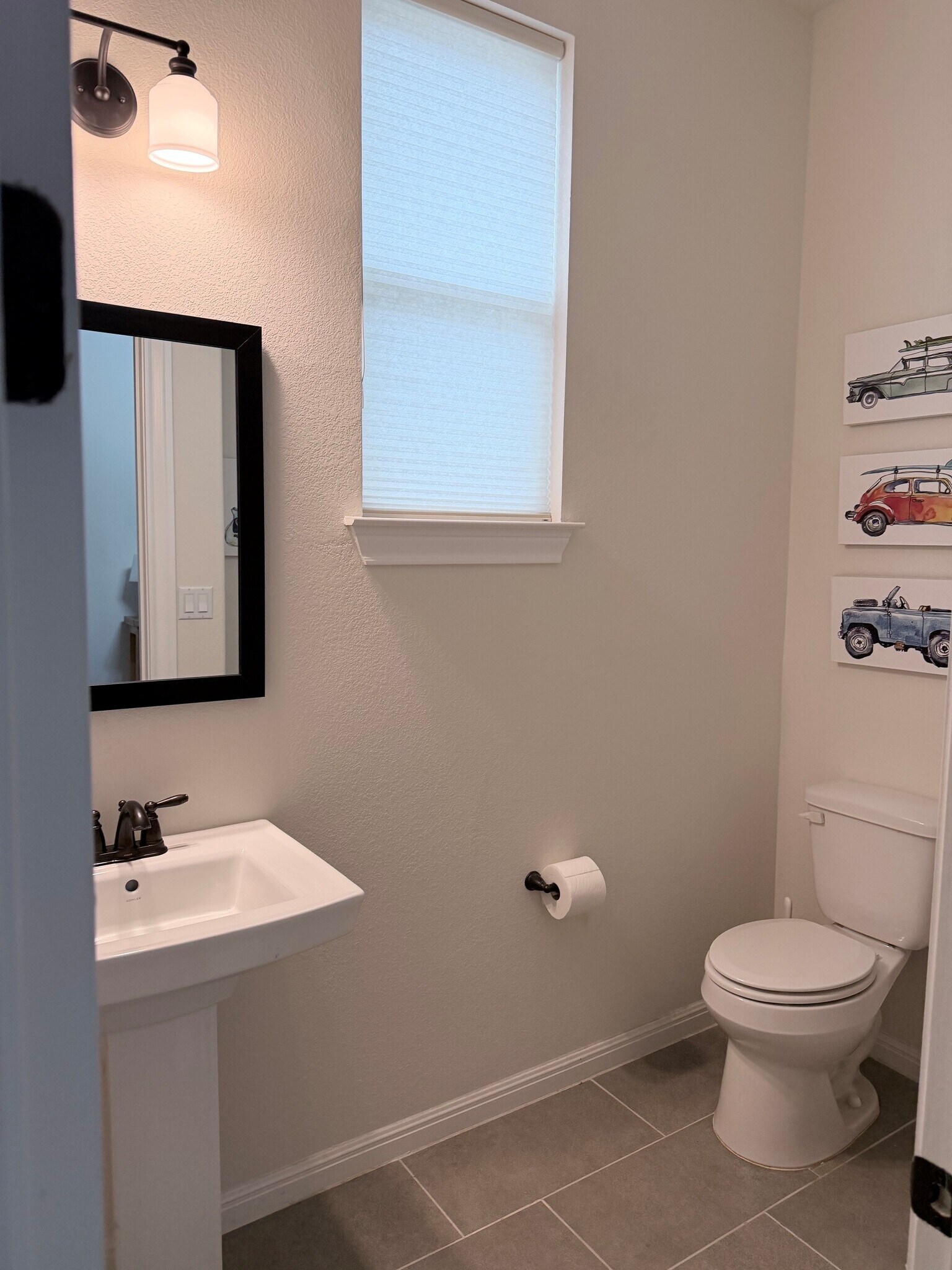 Building Photo - 7612 Alouette Dr