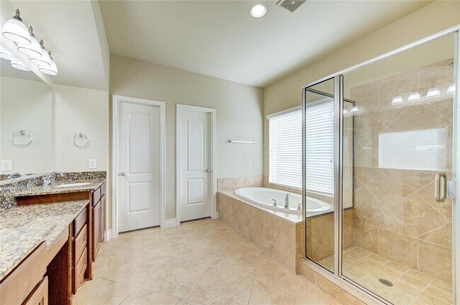 Building Photo - 27326 Walden Gulch Ln