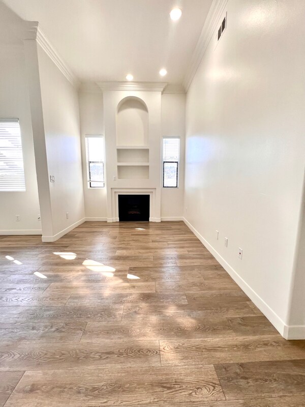 Building Photo - 4623 Willis Ave