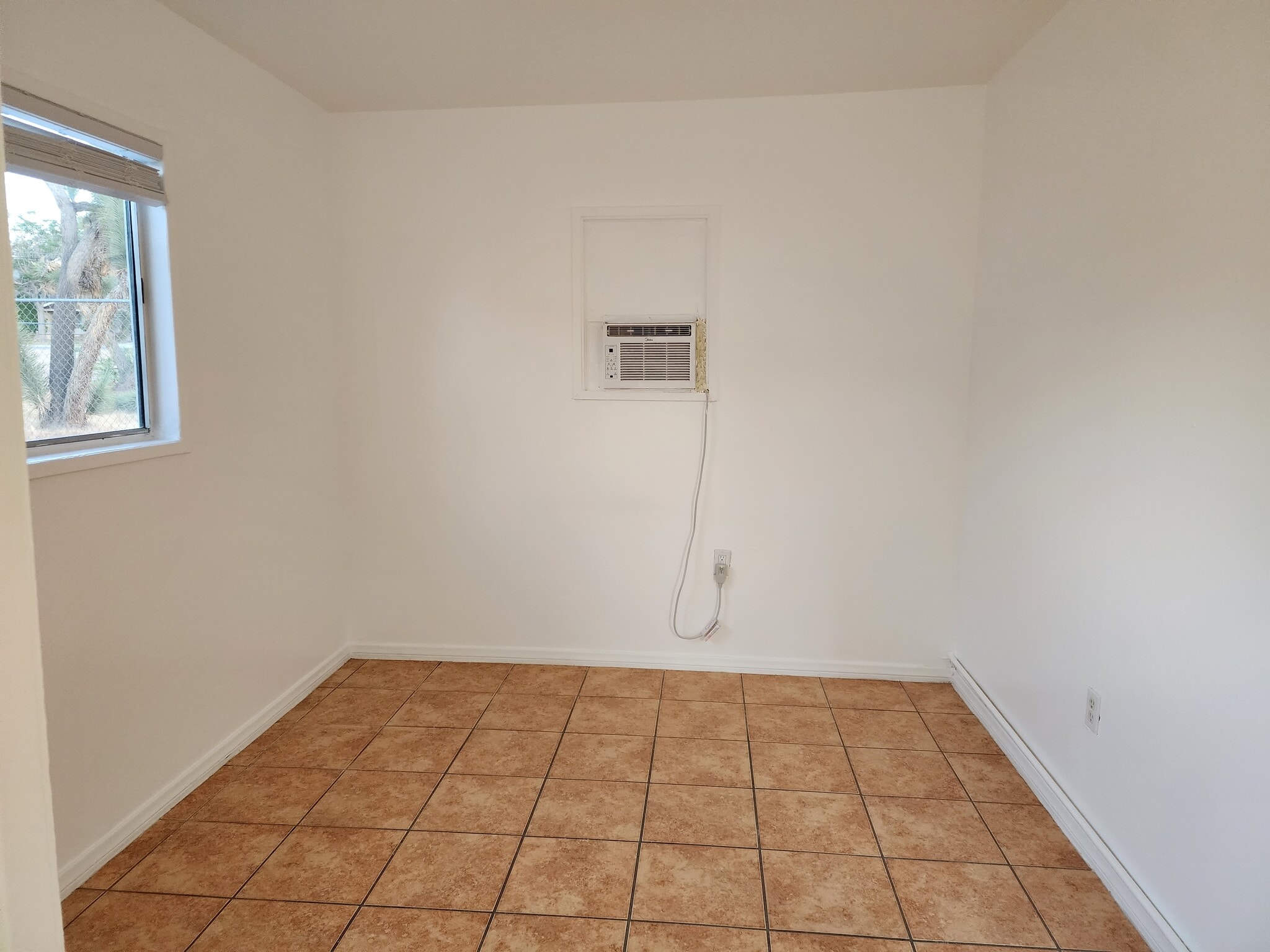 Bedroom - 7475 Cherokee Trail