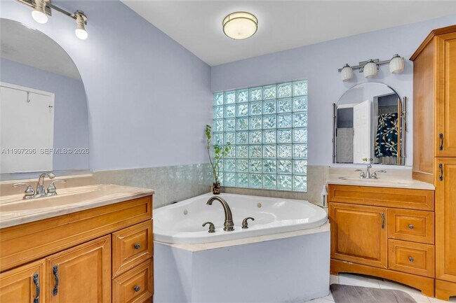 Building Photo - 3462 Harness Cir