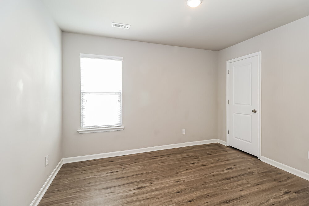 Building Photo - 1325 State Rd 2842